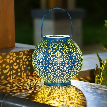 Наружные солнечные фонари, 1 упаковка, подвесной садовый фонарь, ретро дизайн, светодиодный солнечный фонарь, металлическая водонепроницаемая настольная лампа с ручкой